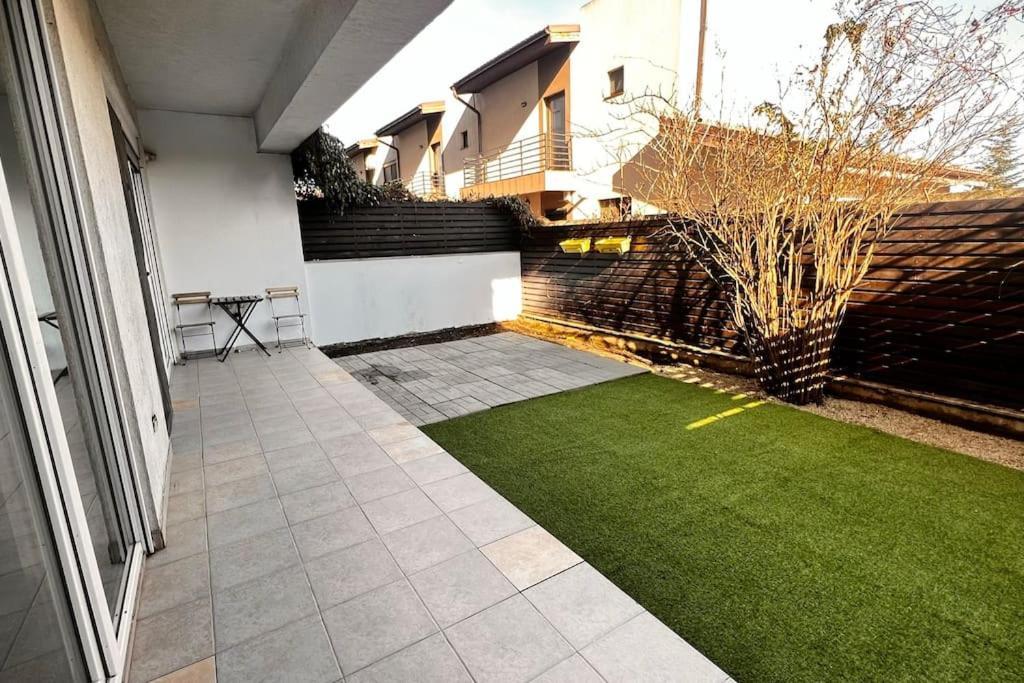 Otopeni Airport Apartment With Private Garden 外观 照片