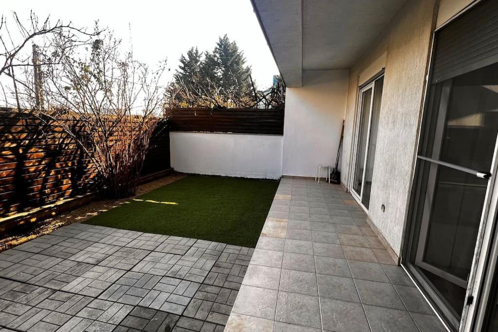 Otopeni Airport Apartment With Private Garden 外观 照片