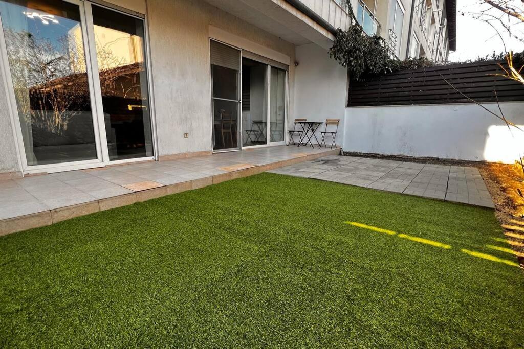 Otopeni Airport Apartment With Private Garden 外观 照片