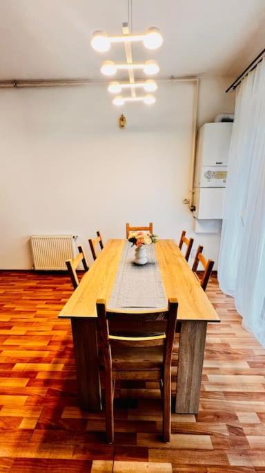 Otopeni Airport Apartment With Private Garden 外观 照片